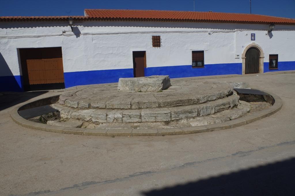 בית הארחה אל טובוסו 	Hospederia Casa De La Torre מראה חיצוני תמונה